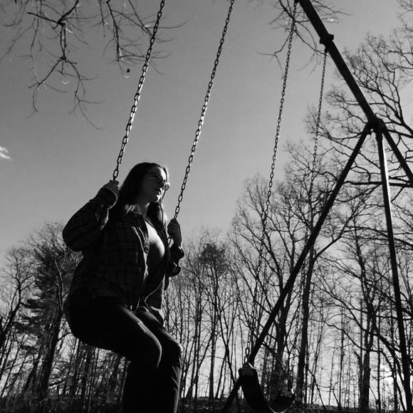 Meet your Posher, Roxanne - Picture 1 of 1